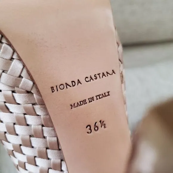 Bionda Castana Cloth Sandals sz 5.5