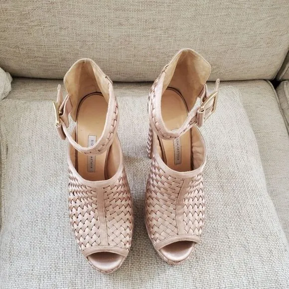 Bionda Castana Cloth Sandals sz 5.5