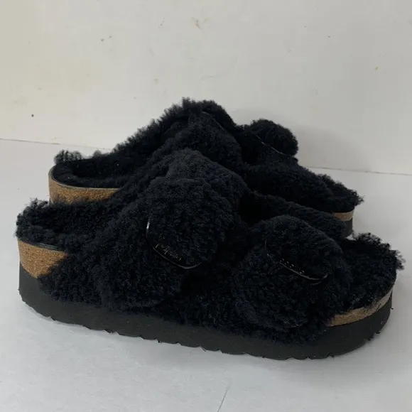 Birkenstock Arizona big buckle black shearling Papilio sandals NWT