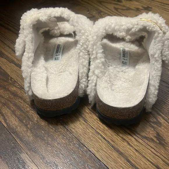 BIRKENSTOCK Arizona Big Buckle Teddy in Size 39 US 8-8.5
