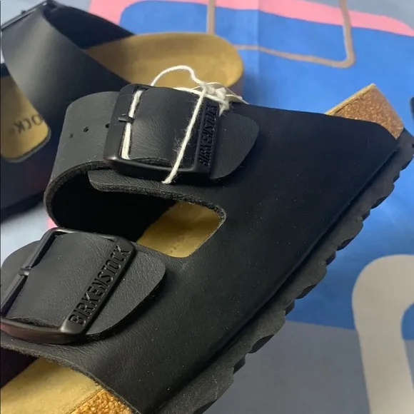 Birkenstock Arizona😘 Black Slip-On 😘Sandals with Adjustable Buckles