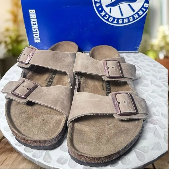 Birkenstock Arizona Leather Two Strap Buckle Sandals Size EU 43