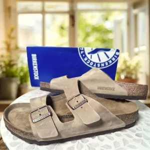 Birkenstock Arizona Leather Two Strap Buckle Sandals Size EU 43