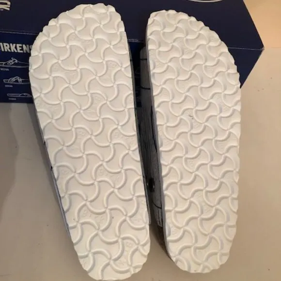 Birkenstock Arizona Metallic Silver Cuts Ocean Rivet Logo Leather Sandal. Rare