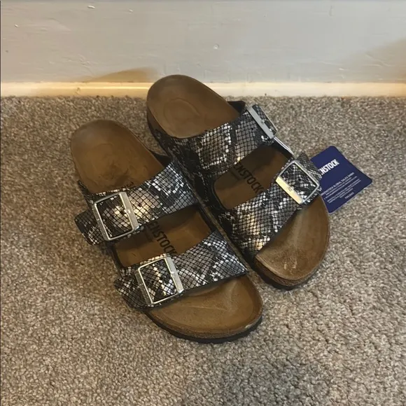 Birkenstock Arizona Slide Sandal NWT Grey &amp; White Snakeskin Size 38 (7-7.5)
