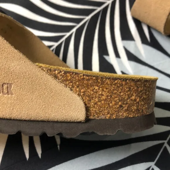 Birkenstock Arizona Suede Sandals Women's Narrow Latte Cream