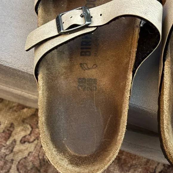 Birkenstock Beige Sandals