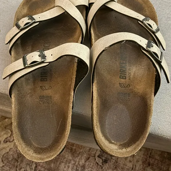 Birkenstock Beige Sandals