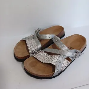 Birkenstock Betula Sandals Sz 7 Womens Silver Snake Print‎ Womens Casual Travel