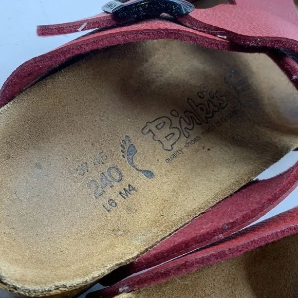 Birkenstock Birki’s Red Criss Cross Sandals Sz 6. BKS0267