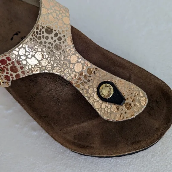 Birkenstock Birko-Flor Gizeh Sandals Narrow Fit Metallic Copper EU40 9-95 EUC