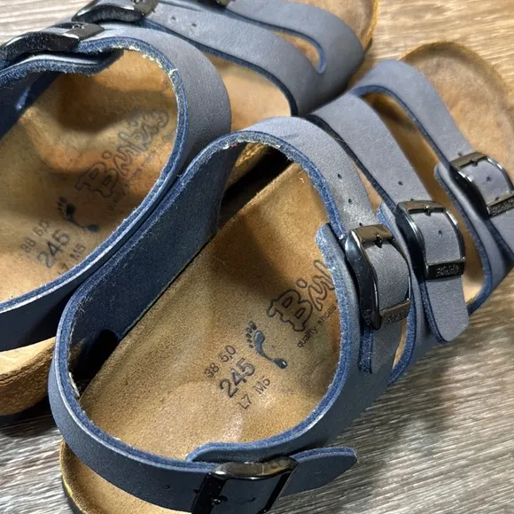 Birkenstock blue navy Strappy Sandals woman’s size 38 (b77)