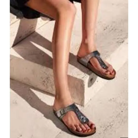 Birkenstock Gizeh Birko-Flor Sandal Womens Size 7.5 Silver Flat Slip On