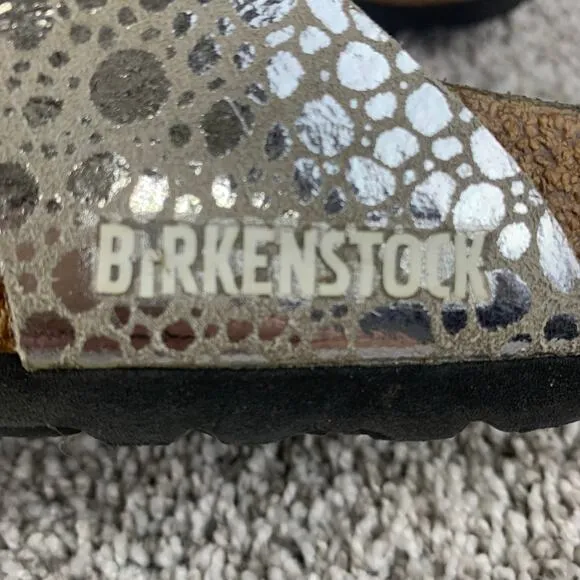 Birkenstock Gizeh Birko-Flor Sandal Womens Size 7.5 Silver Flat Slip On