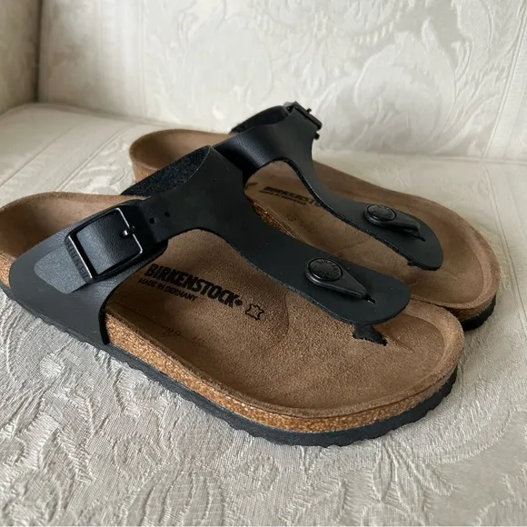 Birkenstock Gizeh birkoflor sandals kids size 1 super cute
