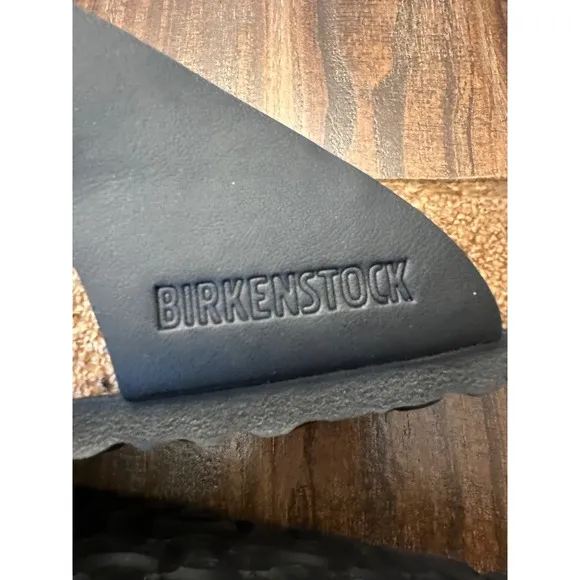 Birkenstock Gizeh Black Thong Sandals Comfortable Footbed Women's 7 Men's 5