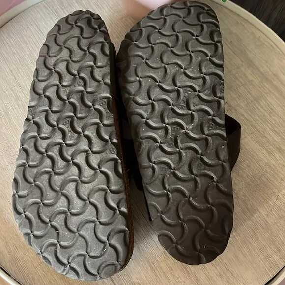 Birkenstock Gizeh sandals