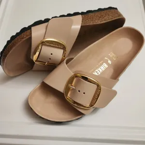 BIRKENSTOCK MARID BIG GOLD BUCKLE NATURAL SHINE LEATHER SLIDE SANDAL SIZE 6