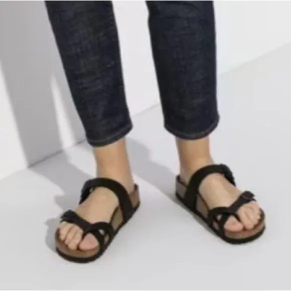 Birkenstock Mayari black sandals size 38 or women’s 8, narrow fit