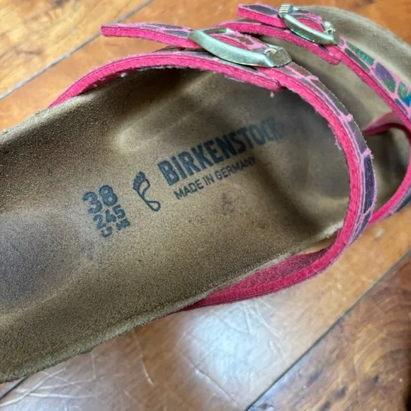 Birkenstock Mayari Gator Gleam Raspberry Pink Toe-Loops Sandals 38 7.5