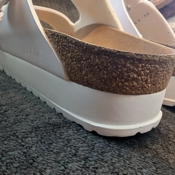 Birkenstock Papillio Arizona Platform Sandals Women's White Slide