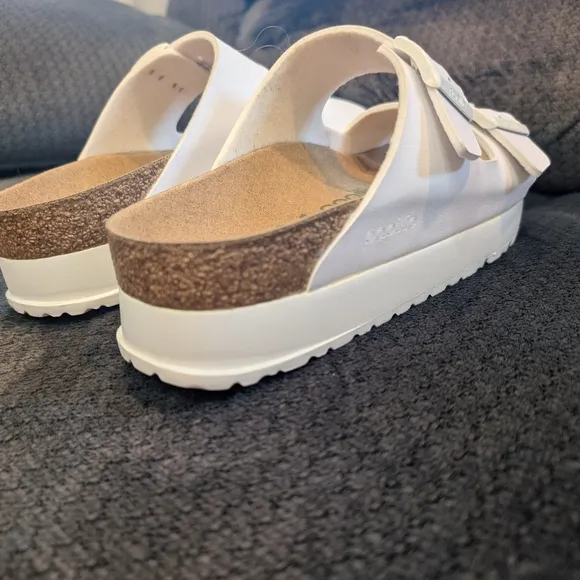 Birkenstock Papillio Arizona Platform Sandals Women's White Slide