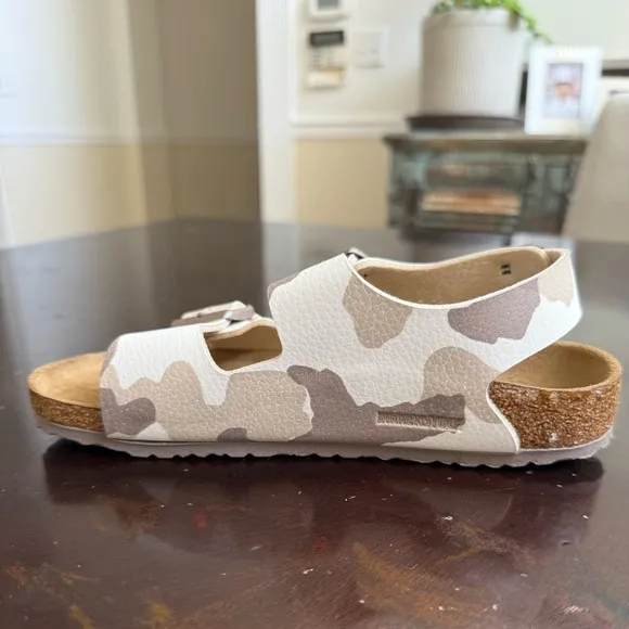 Birkenstock Tan and White Sandals with Adjustable Straps