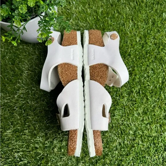 Birkenstock white Rio Kids White Sandals size 33 Us 2 brand new