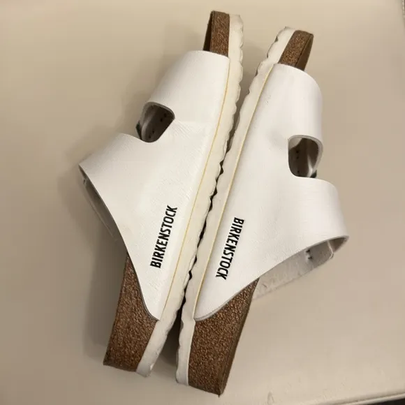 Birkenstock Women's Arizona Birko-Flo White Birko-Flor Sandals