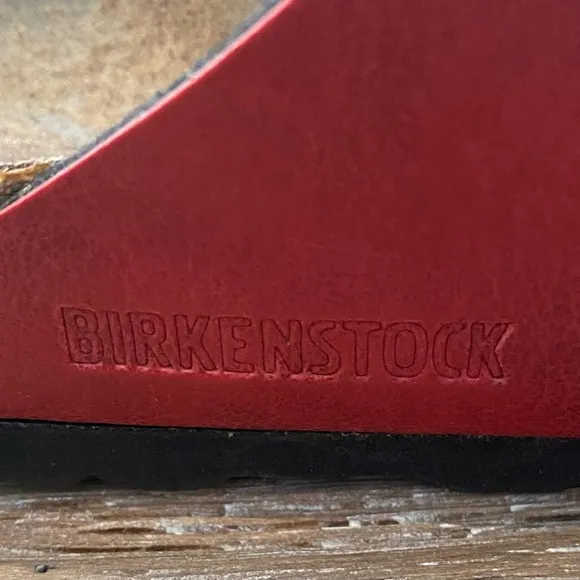 Birkenstock Women’s Size (See pics for measurements) Red‎ Arizona Sandals