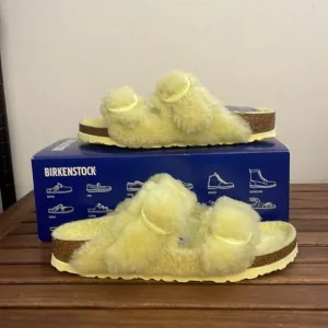 Birkenstock Arizona Big Buckle Shearling Sandals Yellow EU 40/US Women 9/UK 7
