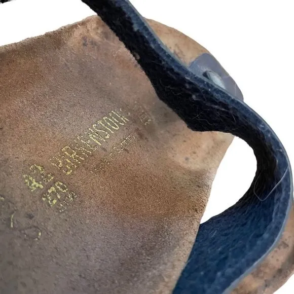 Birkenstocks Gizeh Birko-Flor Navy Blue Sandals