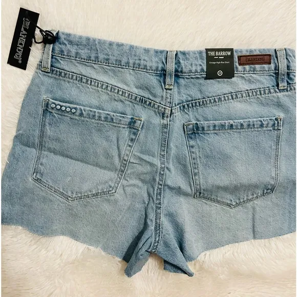 Blank NYC The Barrow Read My Lips High Rise Shorts