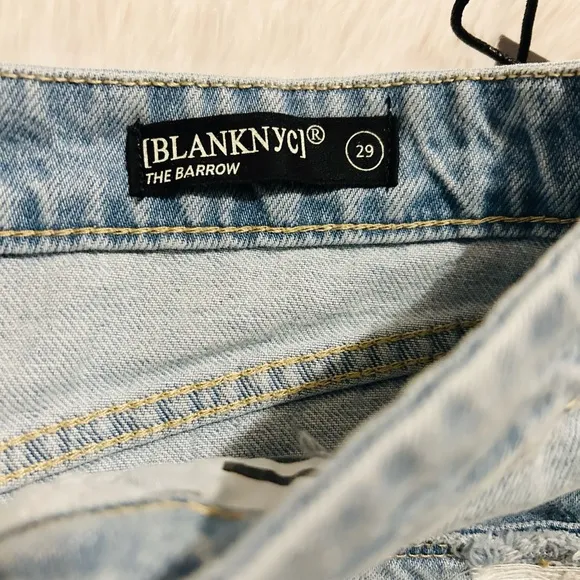 Blank NYC The Barrow Read My Lips High Rise Shorts