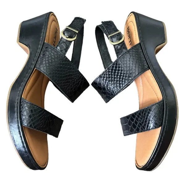 BORN Black Atzel Embossed Snakeskin Print Leather Block Heel Sandals 9