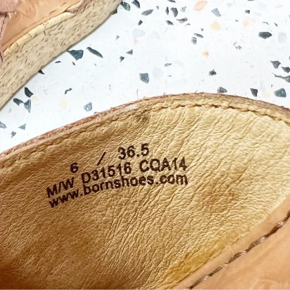 BORN Buckle Front Tan Women’s Wedge Cork Ankle Strap Sandals Sz 6