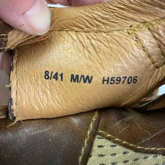Born Cabot III Leather Fisherman's Sandals, size 8