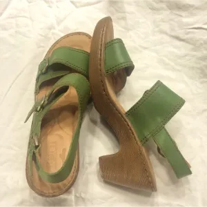 Born Green Leather Sandals w/3” Heel, Size 8 (SB)