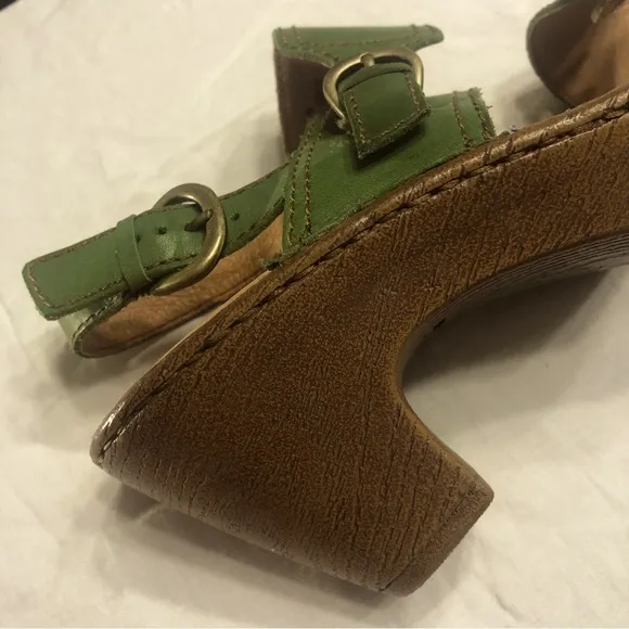 Born Green Leather Sandals w/3” Heel, Size 8 (SB)