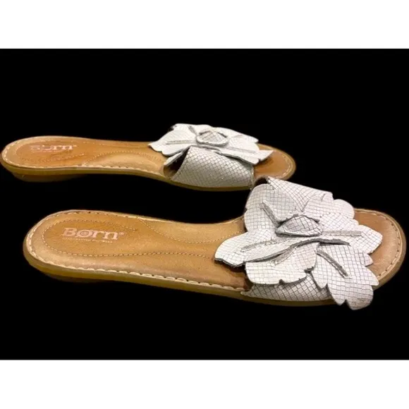 BORN MIA White Leather Flower Sandal Shoe Flat   Sz 6