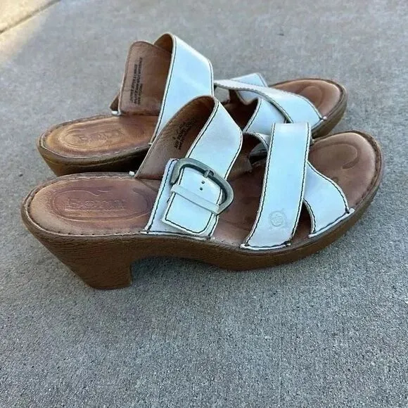Born Salina Leather Slip on Sandals W/Adjustable Buckles Women’s Sz 9