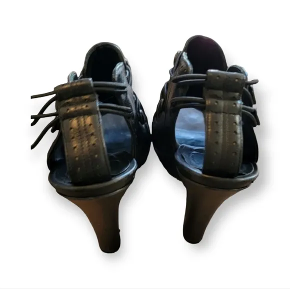 Bottega Veneta Black Leather Platform Heeled Sandals