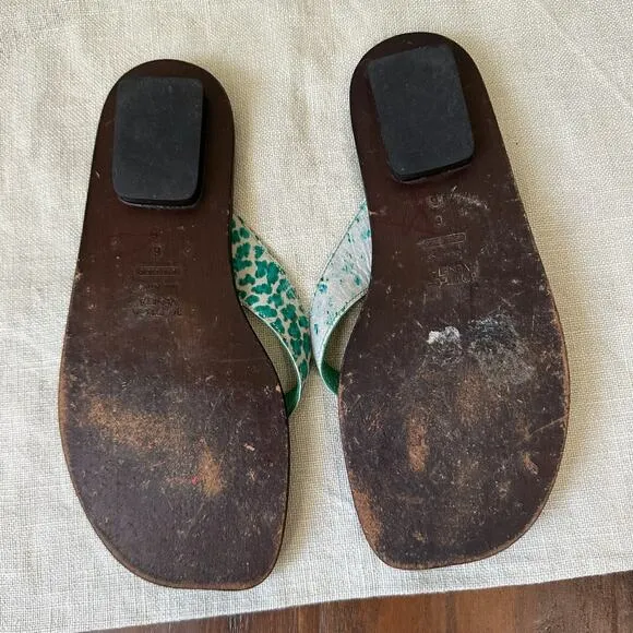 BOTTEGA VENETA Thong Sandals Brown Green Leather Flip Flops Summer