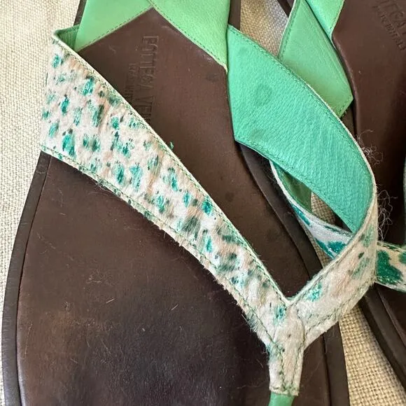BOTTEGA VENETA Thong Sandals Brown Green Leather Flip Flops Summer