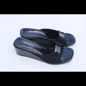 Brighton Isabel wedge sandals