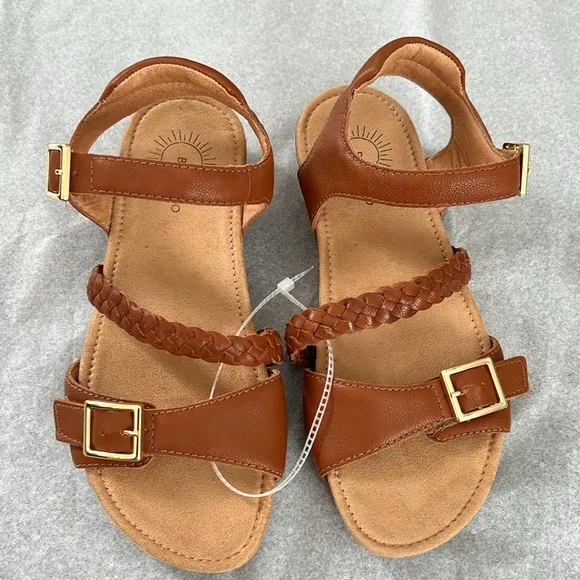 Brioso Solera Leather Sandals