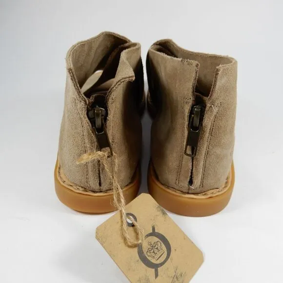 BØRN Born Iwa Comfort Flat Crisscross SANDALS Size 6 Taupe Suede Leather NEW