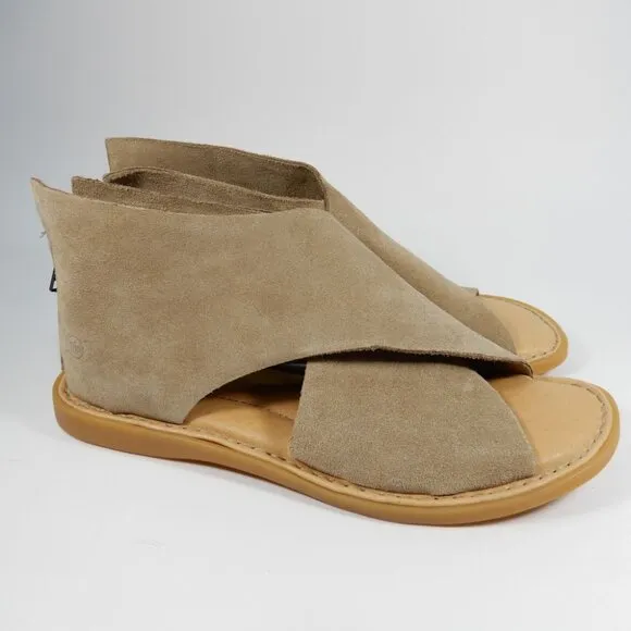 BØRN Born Iwa Comfort Flat Crisscross SANDALS Size 6 Taupe Suede Leather NEW
