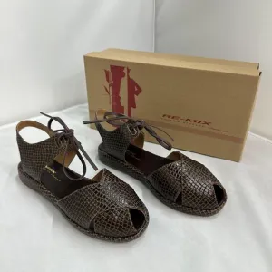Brown Textured Lace-Up Sandals (8)