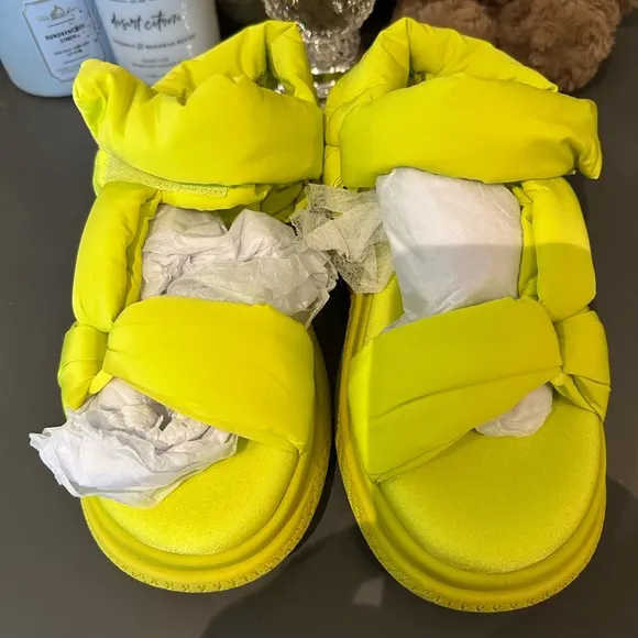 Brute Yellow Chunky Sandals
